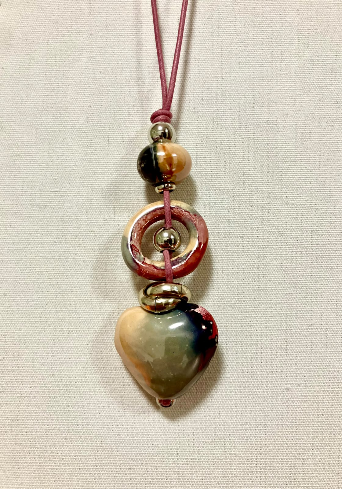 Collana Artigianale "Cuore di Terra" in Ceramica e Acciaio