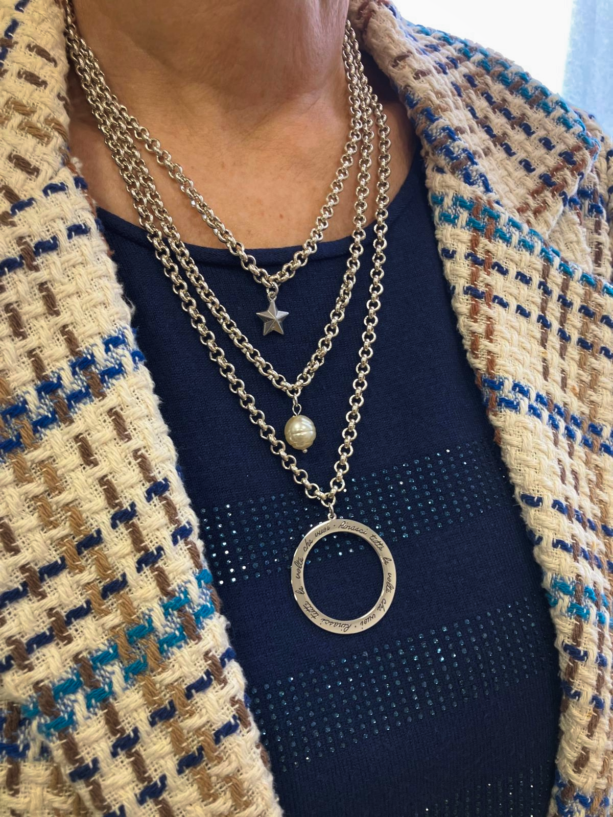 Collana Caracas